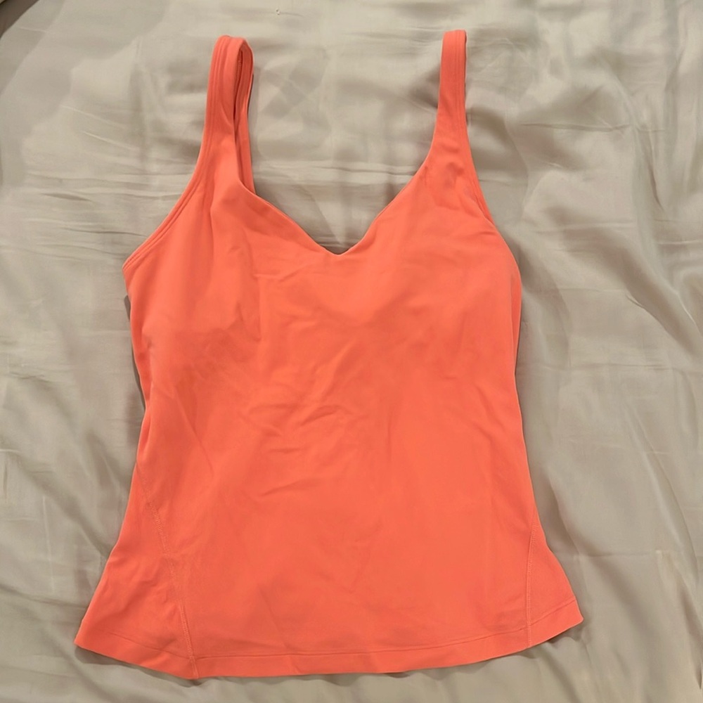 lululemon Align Waist-Length Tank Top
Color: Raspberry Cream
Size: 6